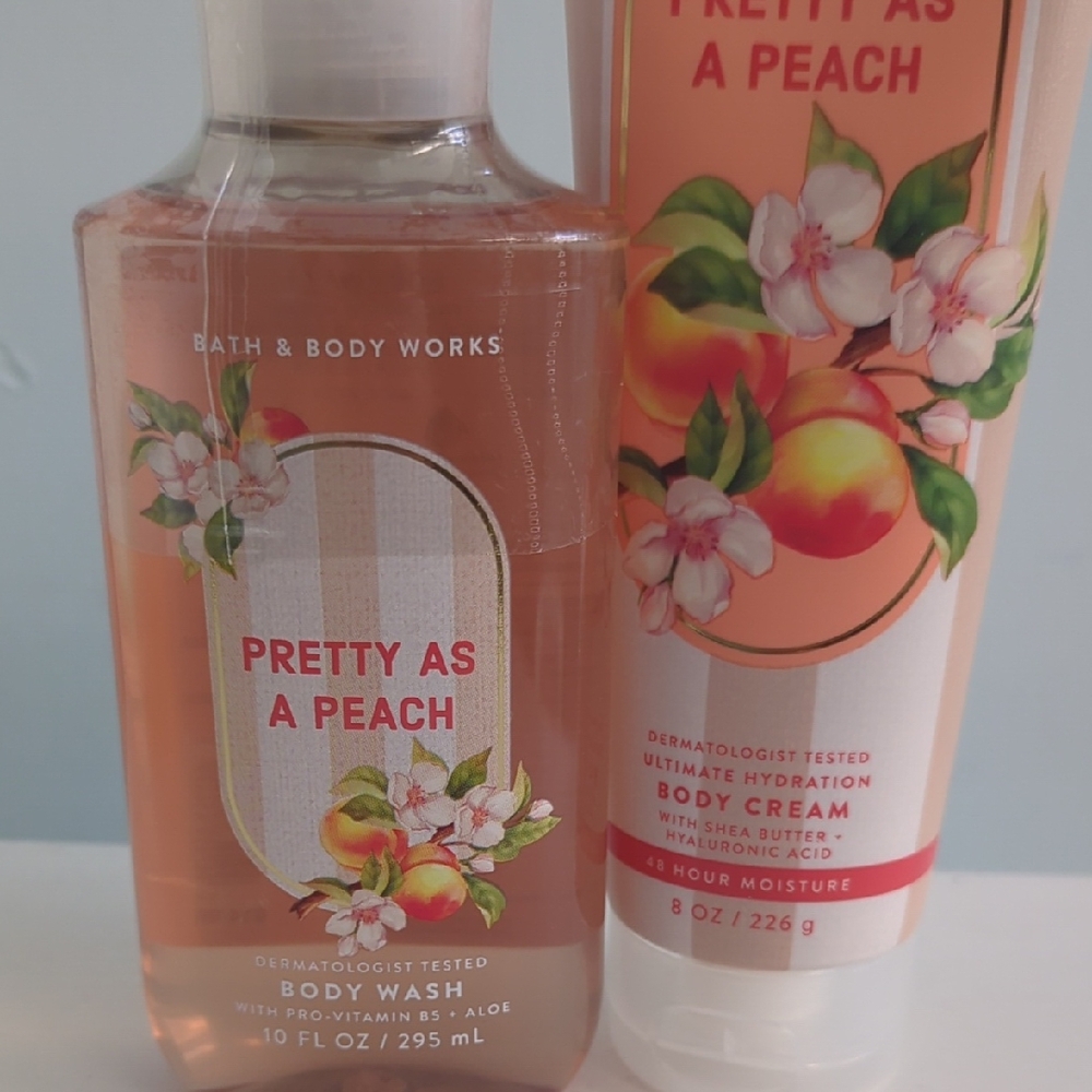 Bath & Body Works Pretty as a Peach Body Wash and Cream